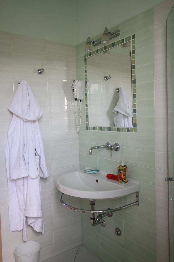 Hotel Capri Bellaria-Igea Marina Bagian luar foto